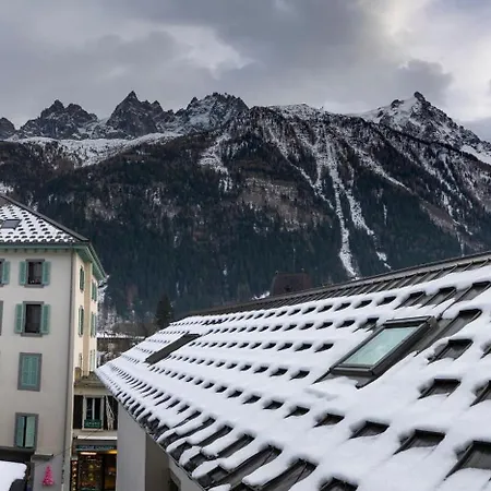 L'outa - Center Of - Mont-blanc View * شامونكس
