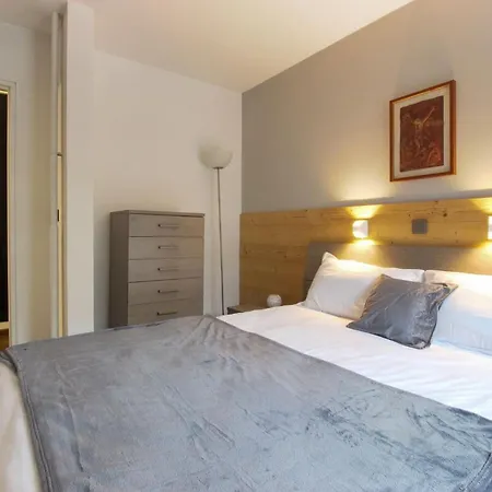 L'outa - Center Of - Mont-blanc View * شامونكس